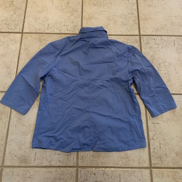 Banana Republic Blue Stretch Button-Down Shirt, Size Large - Picture 4 of 6